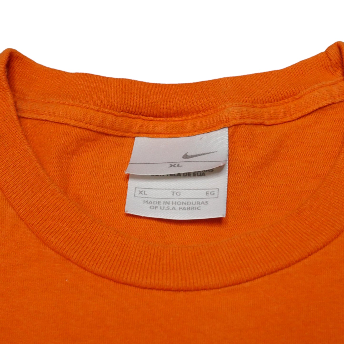 Nike Mini Swoosh Shirt - XL