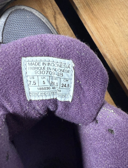 Nike Caldera Hiking Boots Womens 7.5